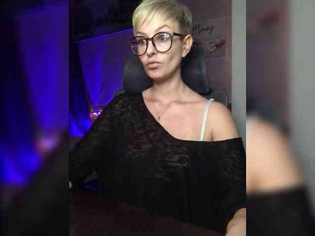 nude live web cam AlikBlack