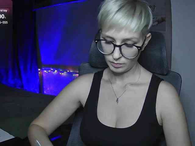 online cam chat AlikBlack
