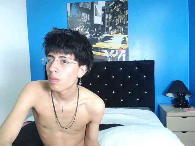 Violetahsuky webcam