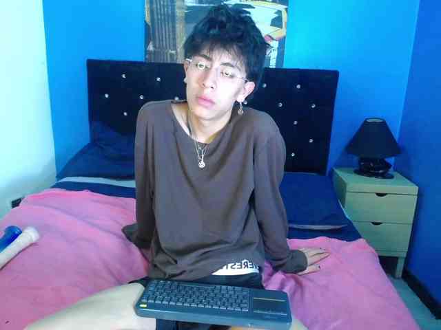Violetahsuky webcam