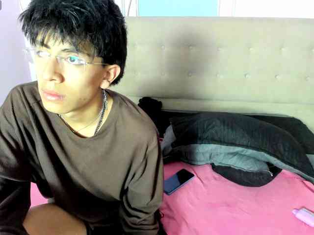 Violetahsuky webcam