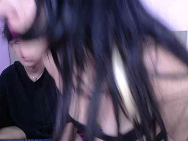 Violetahsuky webcam