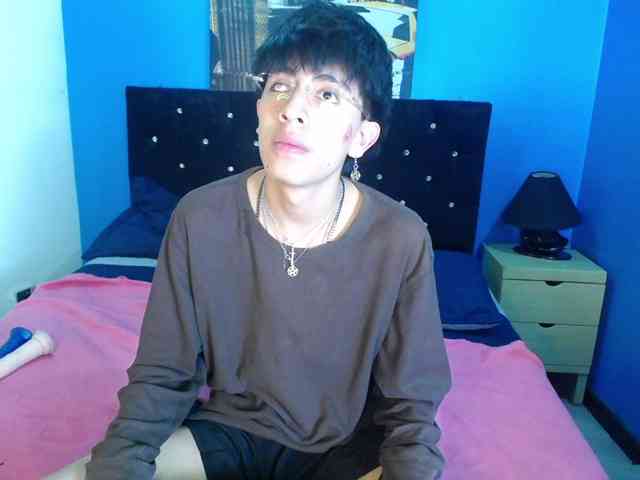 Violetahsuky webcam
