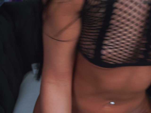 Sex chat gratuit in direct cu DeniseDevilles pe BongaCams