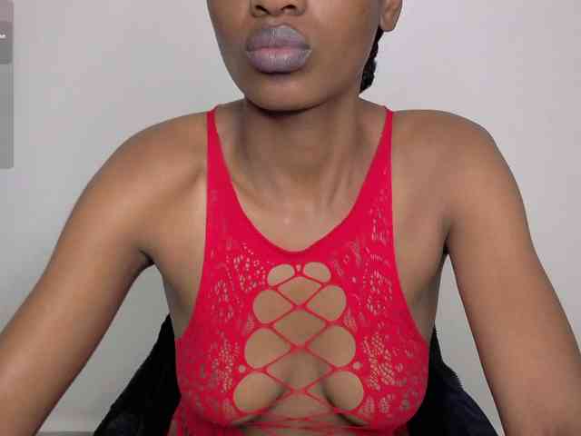 FreakkyAira FreakkyAira