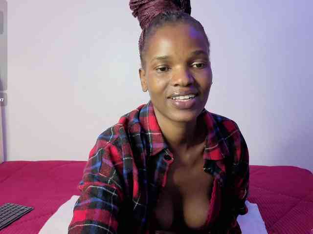 FreakkyAira FreakkyAira