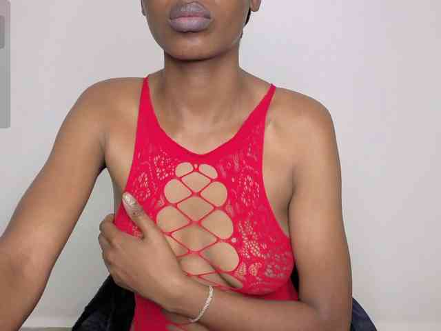 FreakkyAira FreakkyAira