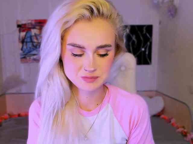 Ravenaaaa Live Webcam on BongaCams