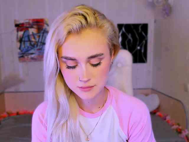 Ravenaaaa Live Webcam on BongaCams