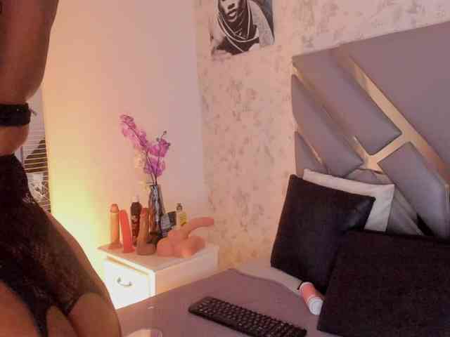EmilyRosee webcam