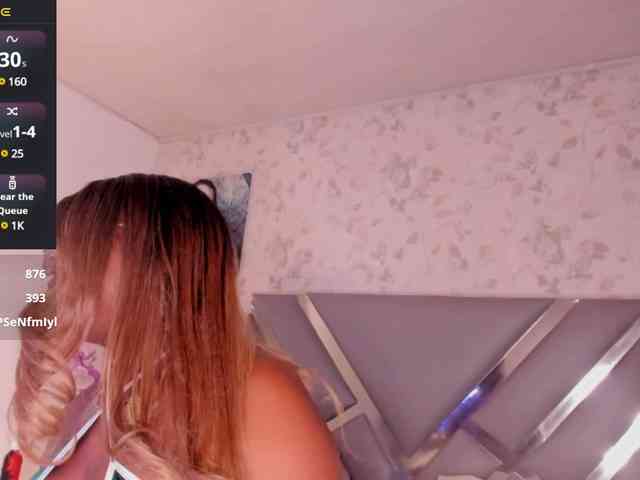 EmilyRosee webcam