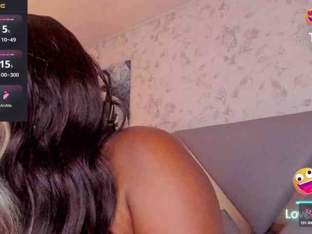 EmilyRosee webcam