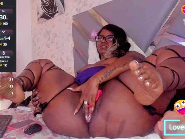 EmilyRosee webcam