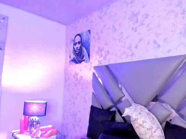 EmilyRosee webcam