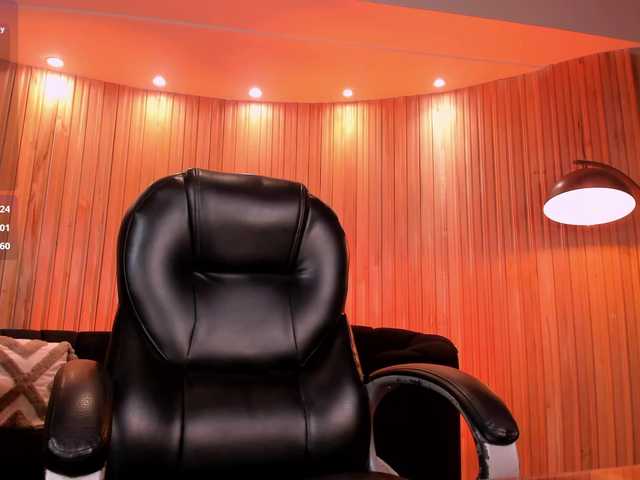 GiaFerrara's BongaCams show and profile