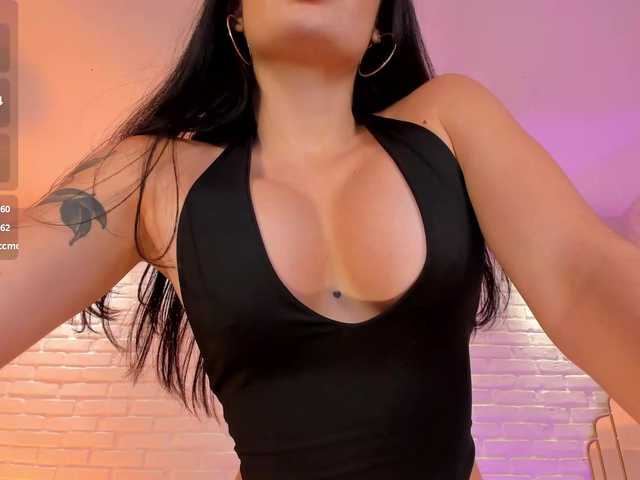GiaFerrara's BongaCams show and profile