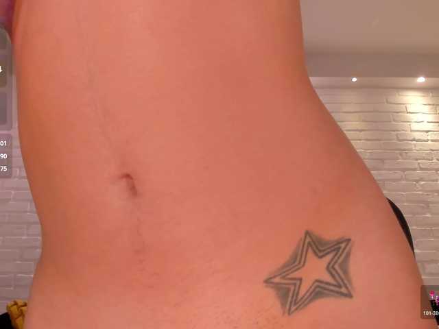  GiaFerrara chat room