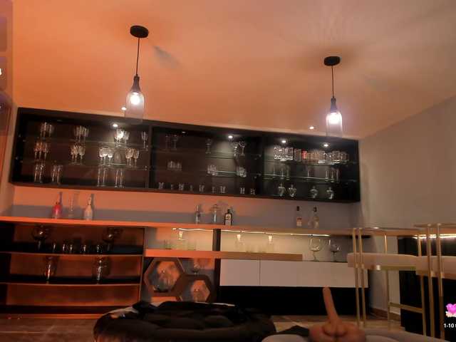 GiaFerrara's BongaCams show and profile