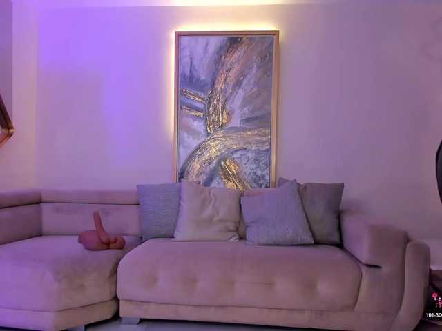 GiaFerrara's BongaCams show and profile