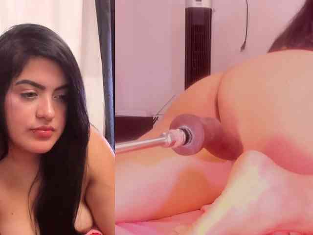 MiiaJhonson01 webcam