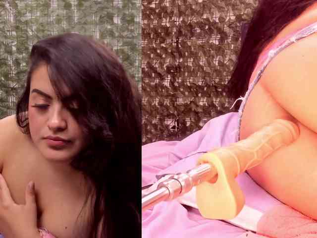 MiiaJhonson01 webcam