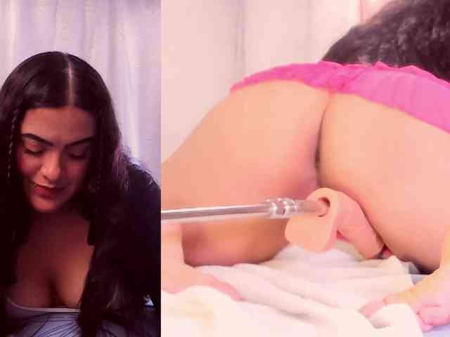 MiiaJhonson01 webcam