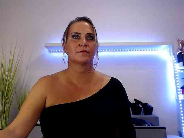 JuliaPink webcam