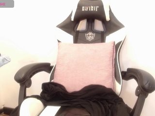 Little-Helenn Porn Show