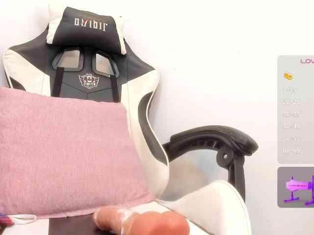 Little-Helenn webcam