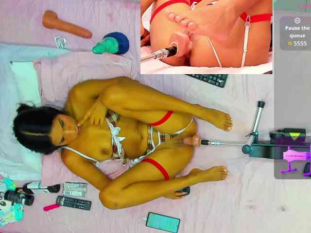 Little-Helenn Little-Helenn