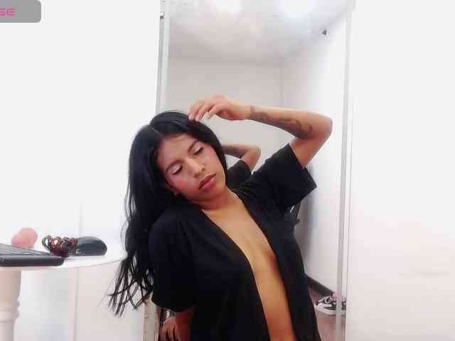 Little-Helenn Little-Helenn