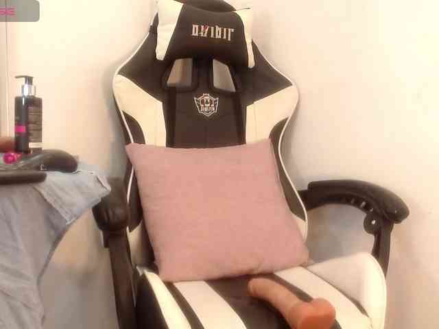 Little-Helenn Little-Helenn