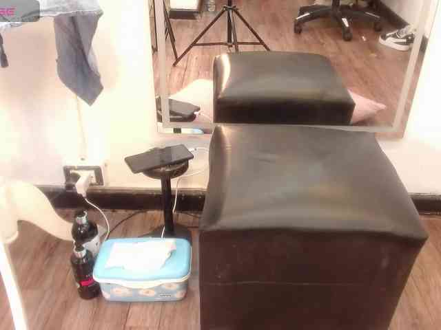 Little-Helenn Little-Helenn