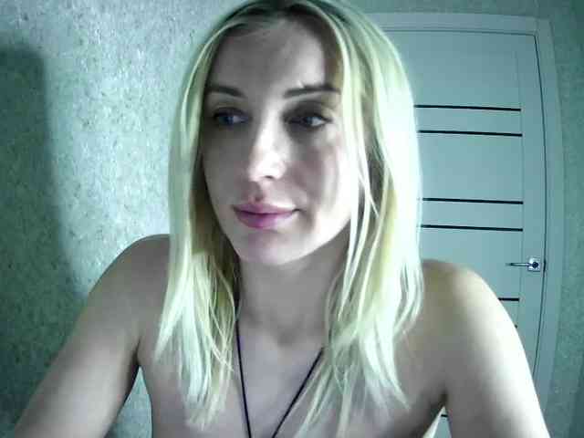 MarryEmm webcam
