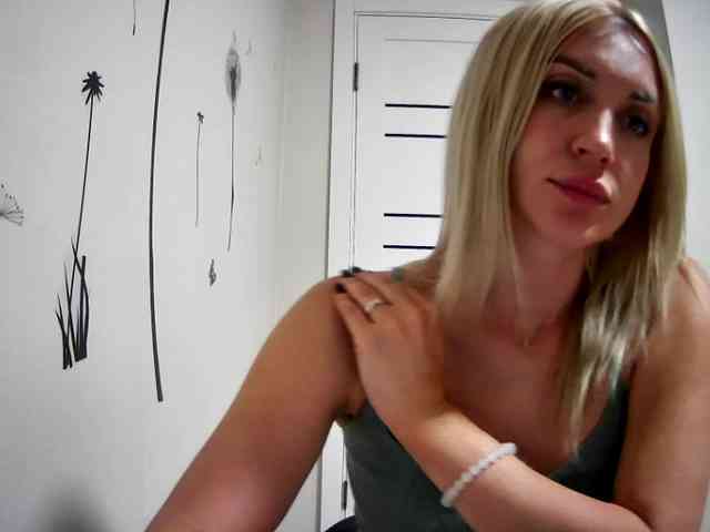MarryEmm webcam