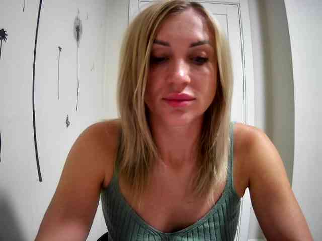 MarryEmm webcam
