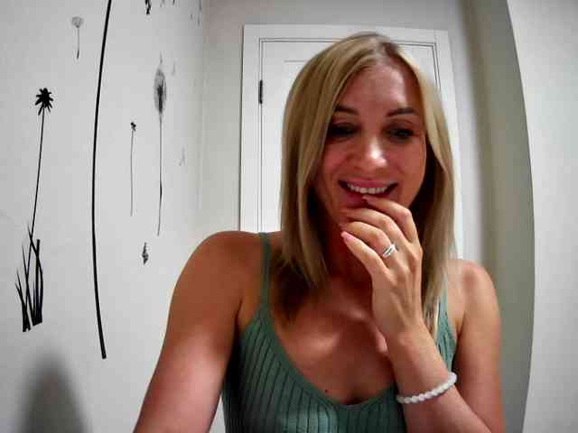 MarryEmm's webcam live show