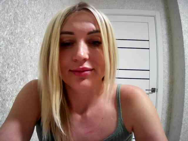 MarryEmm webcam