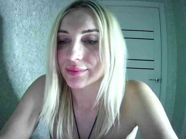 MarryEmm webcam