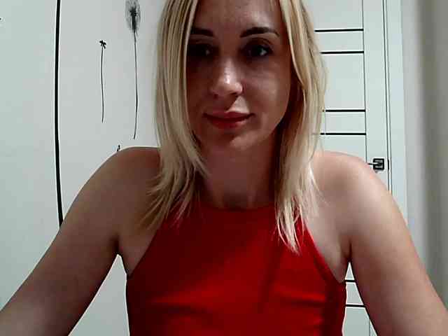MarryEmm webcam