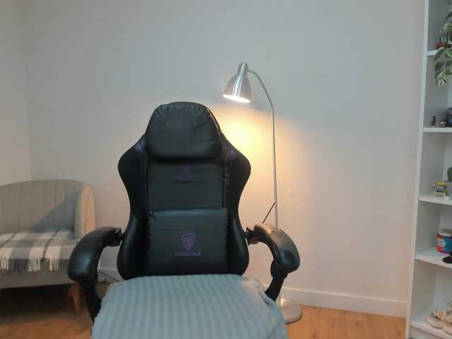 summerevans's BongaCams show and profile