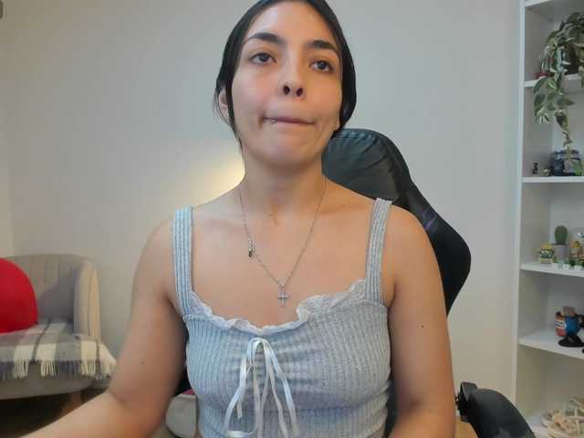 summerevans's BongaCams show and profile