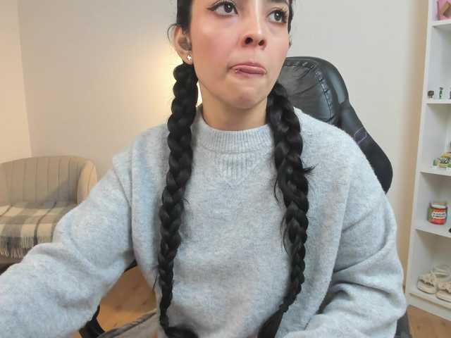 summerevans's BongaCams show and profile