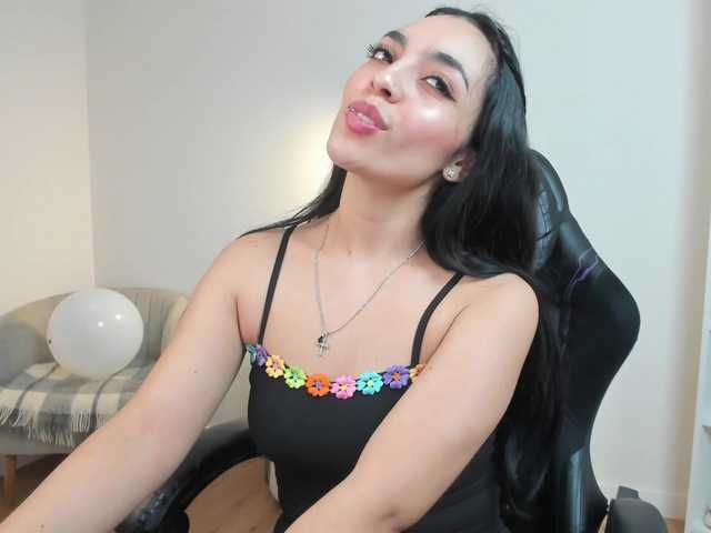 summerevans's BongaCams show and profile