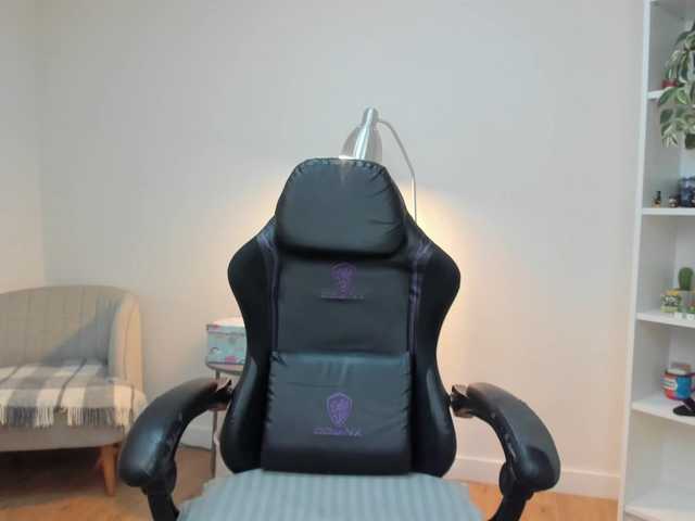 summerevans's BongaCams show and profile