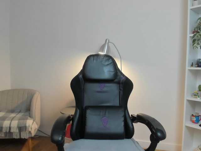 summerevans — come have fun with me you will see the best squir of your life