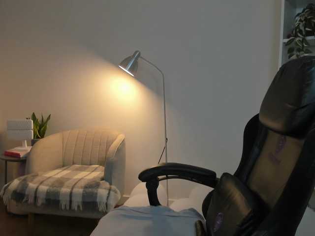 summerevans's BongaCams show and profile