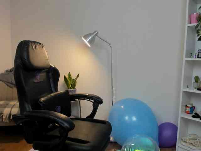 summerevans webcam