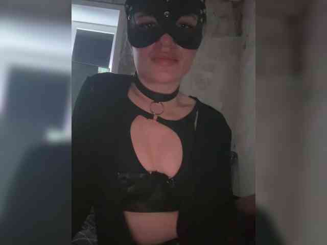 Alexis-30 webcam