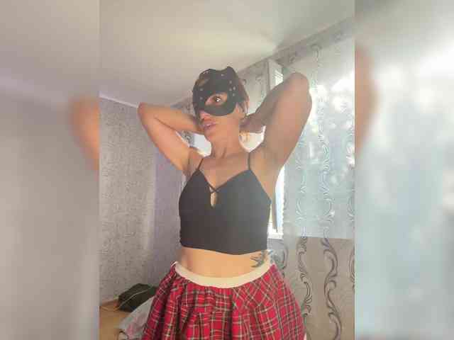 Alexis-30 webcam